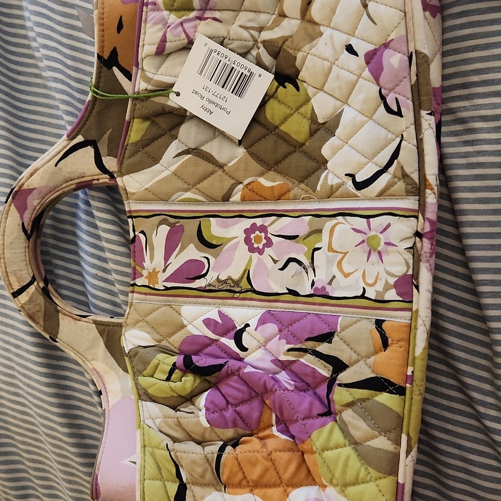 Retired VERA BRADLEY HANDBAG - Abby Portobello Road